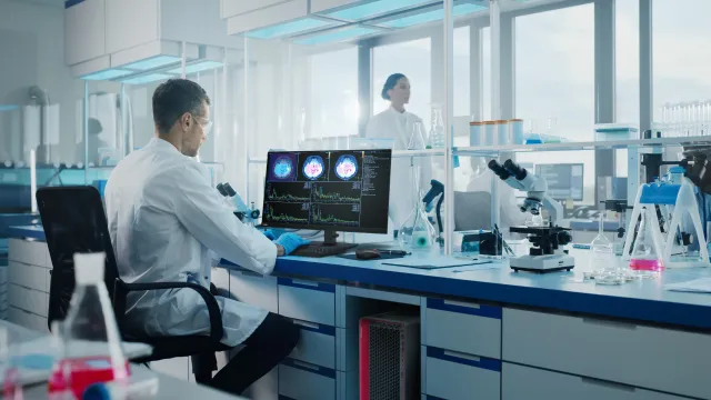 NewThinkStation_P7_Lifestyle_Photo_LS_1920_1335